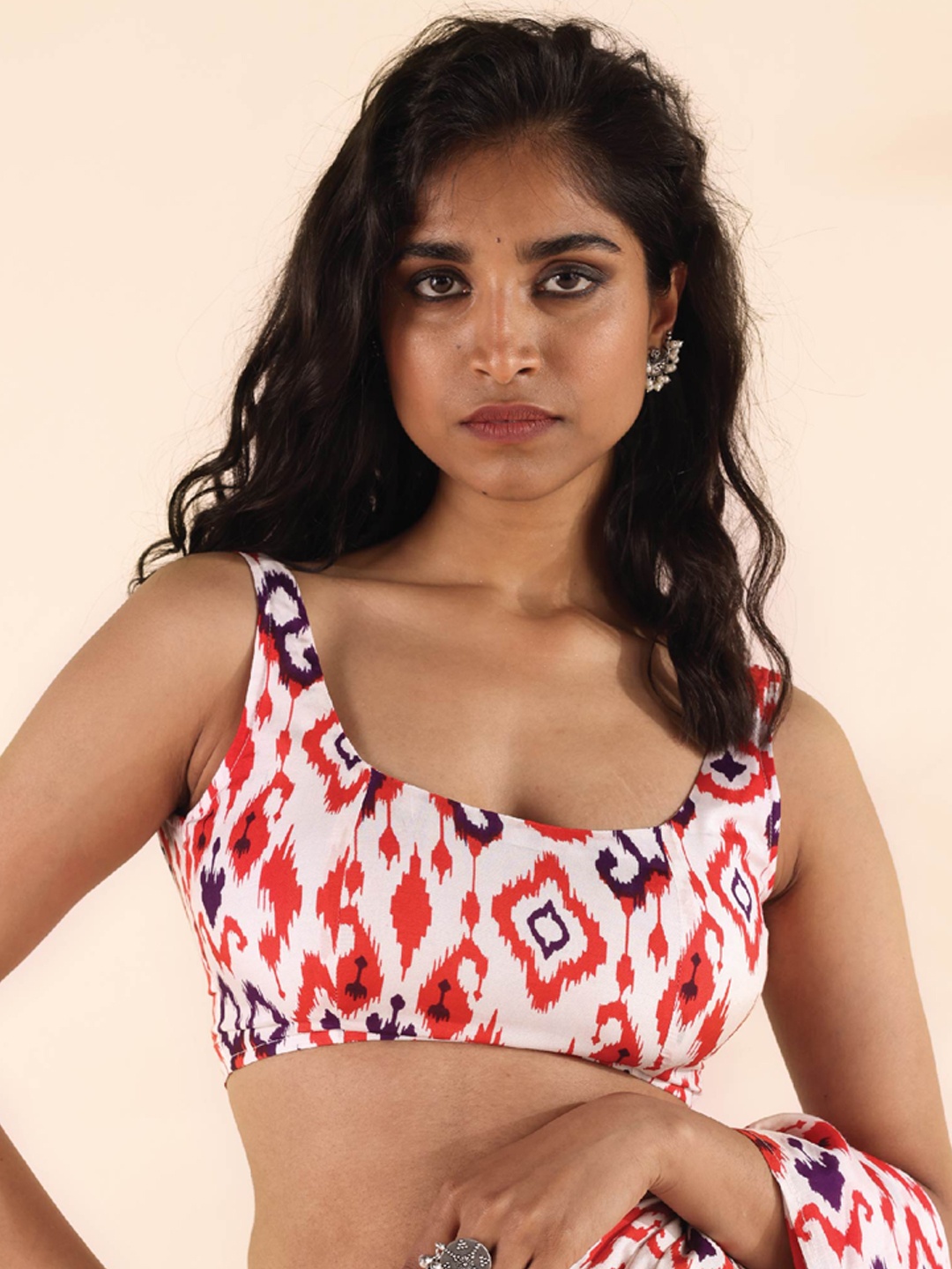 

trueBrowns Printed Saree Blouse, Red