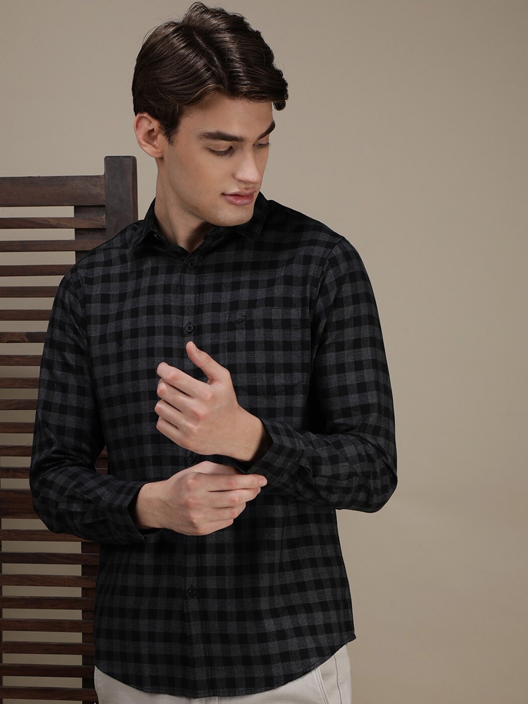 

Crocodile Classic Comfort Grid Tattersall Checks Cotton Casual Shirt, Black