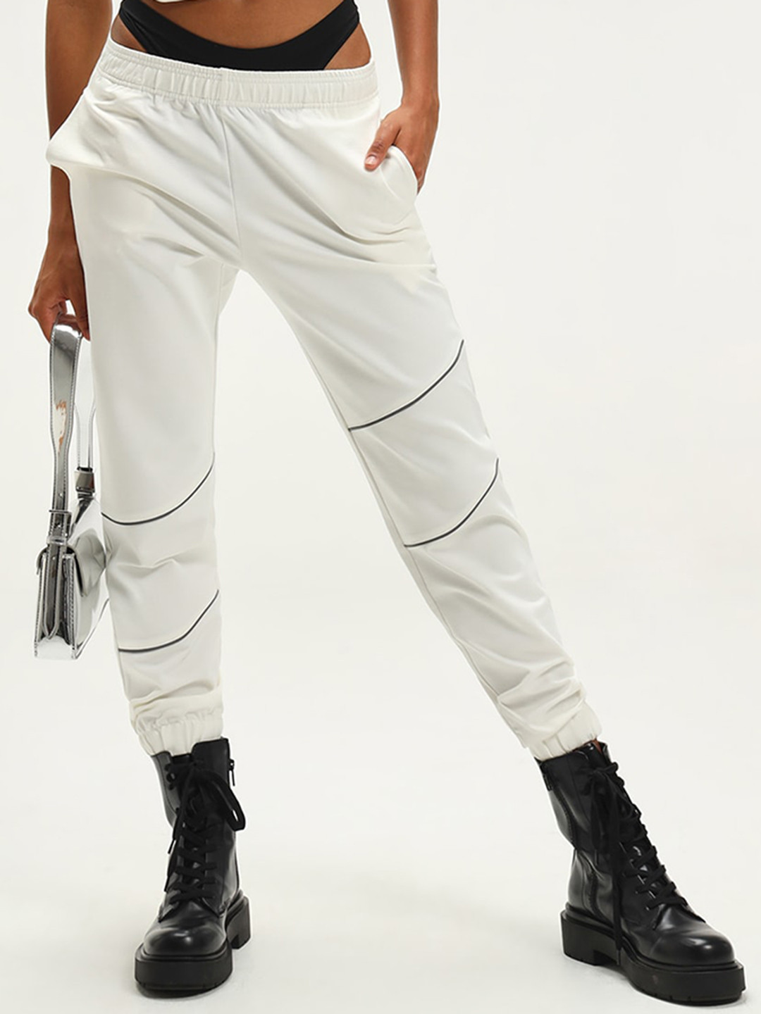 

CAVA Square Neck Top With Flared Joggers Co-Ords, White
