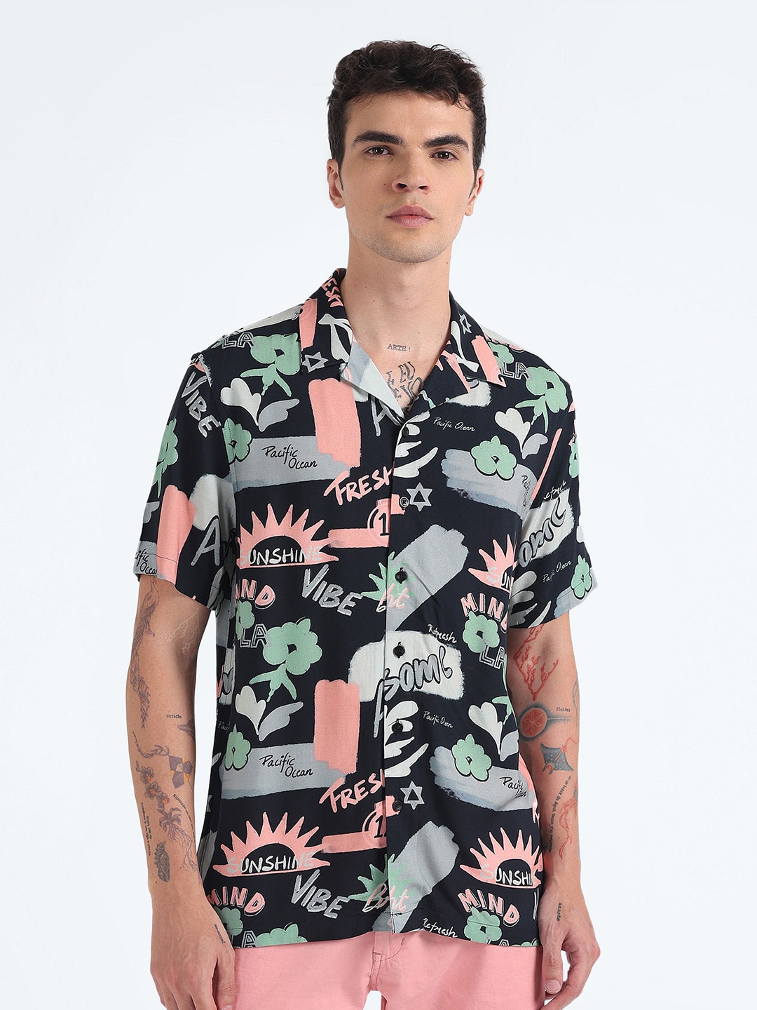 

Flying Machine Graphic Printed Cuban Collar Twill Casual Shirt, Black