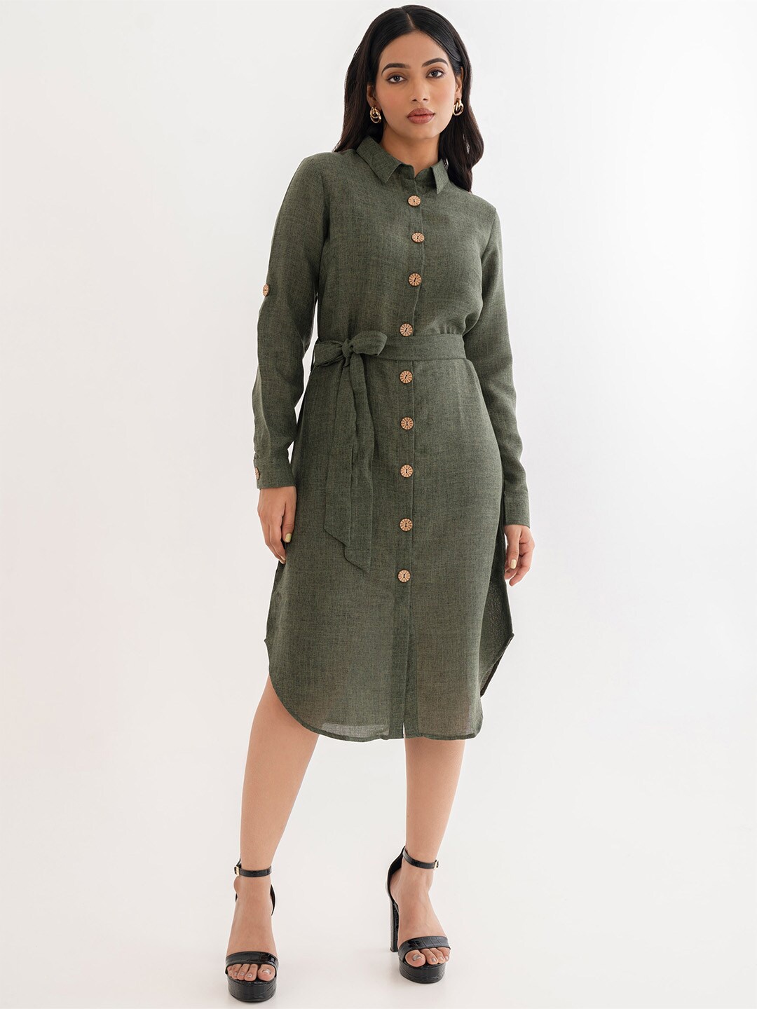 

Halff Grey Cuffed Sleeves Tie-Ups Shirt Midi Dress With Belt, Olive