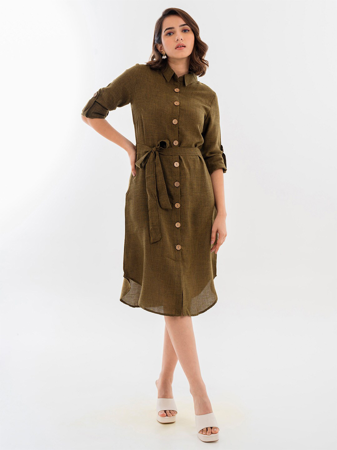 

Halff Grey Cuffed Sleeves Tie-Ups Shirt Midi Dress With Belt, Yellow