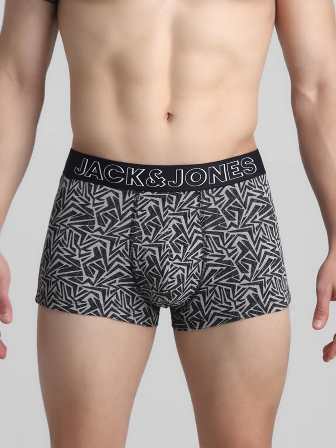 

Jack & Jones Printed Mid-Rise Trunk 2672617001, Black