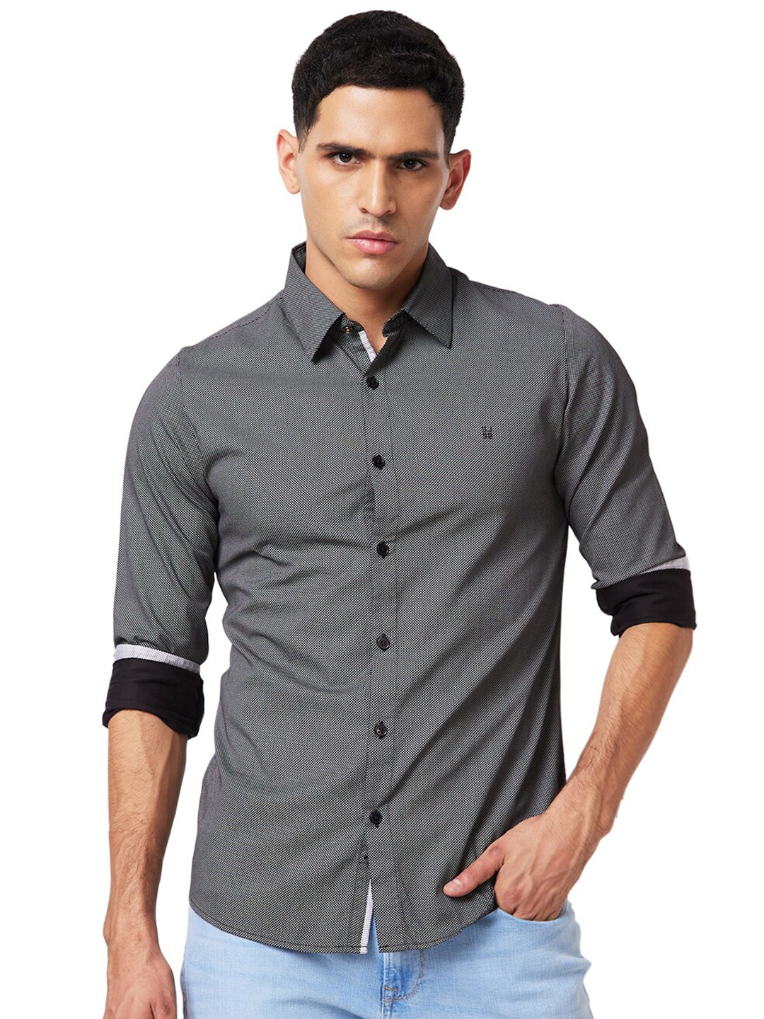 

SPYKAR Spread Collar Long Sleeves Slim Fit Cotton Casual Shirt, Black