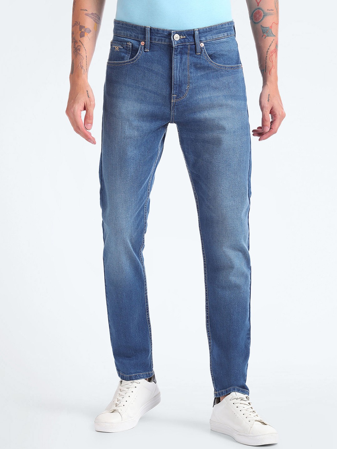 

Flying Machine Men Tapered Fit Clean Look Heavy Fade Stretchable Jeans, Blue