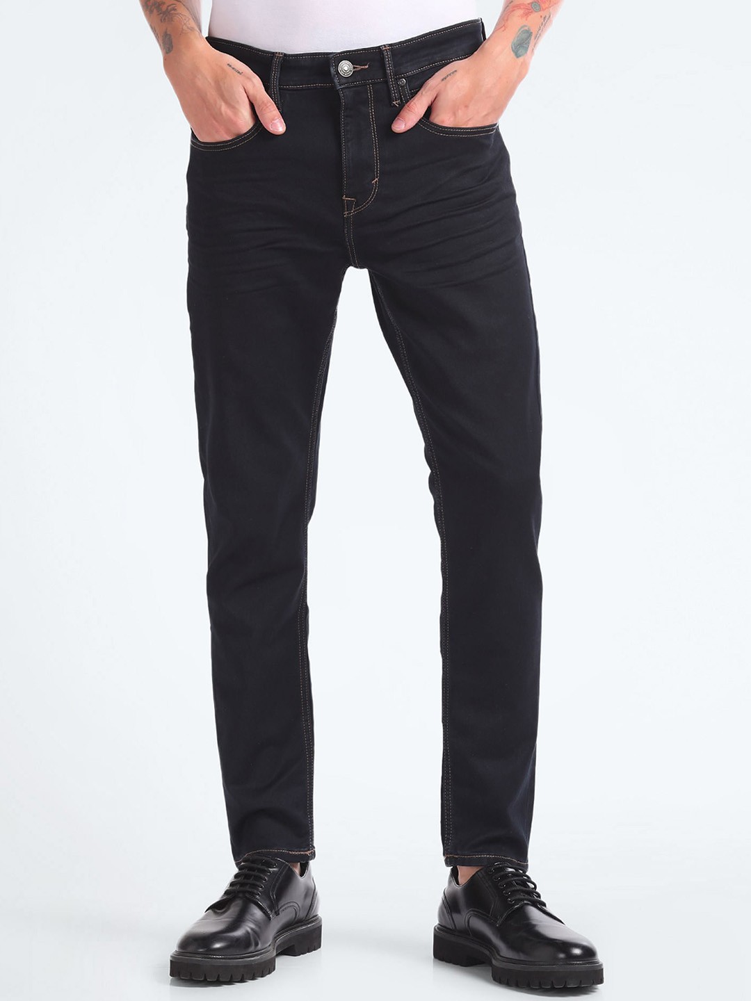 

Flying Machine Men Slash Tapered Fit Stretchable Jeans, Blue