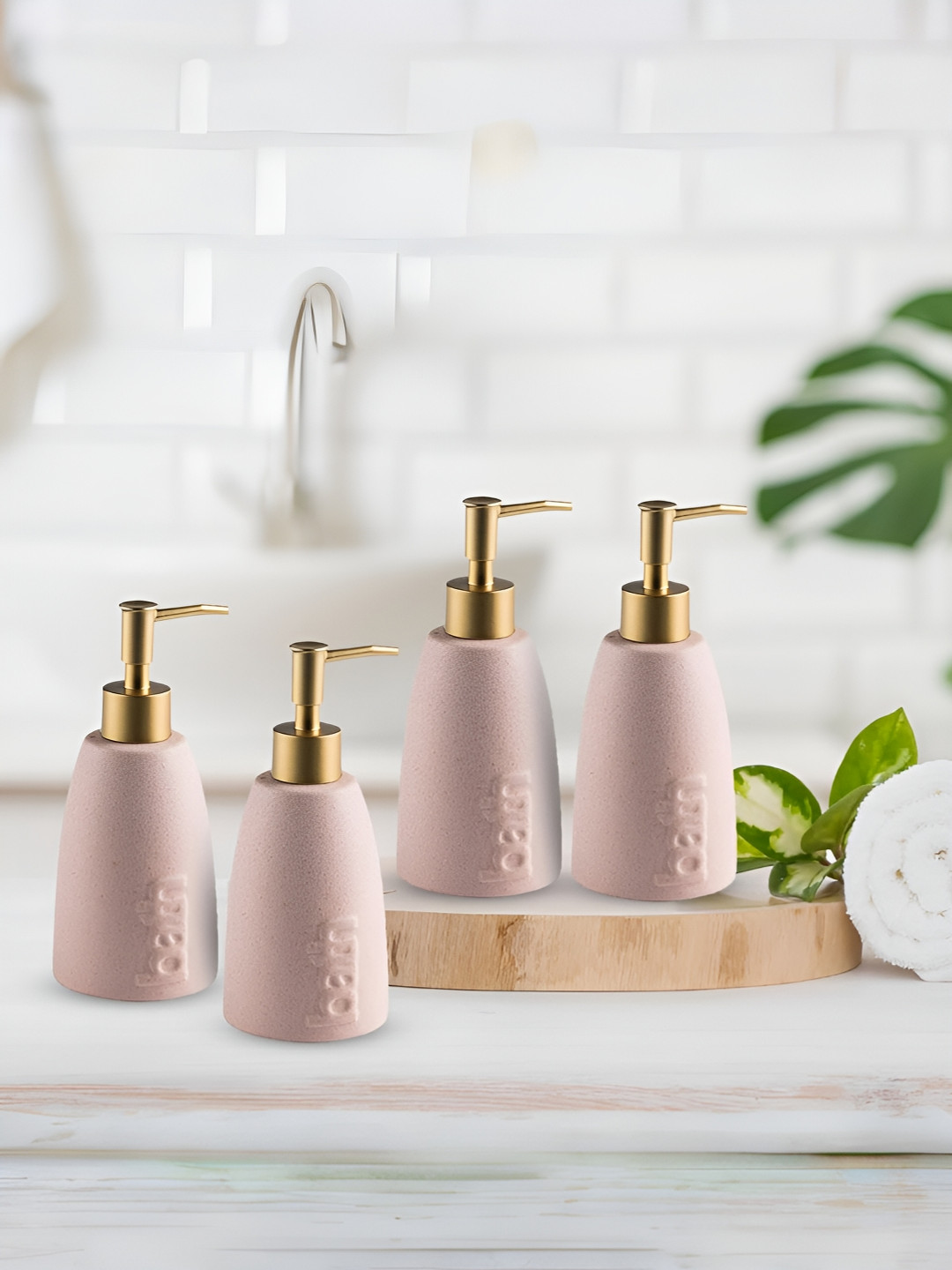 

The Better Home Pink 4 Pieces Ceramic Contemporary Bathroom Accessories 320 ml