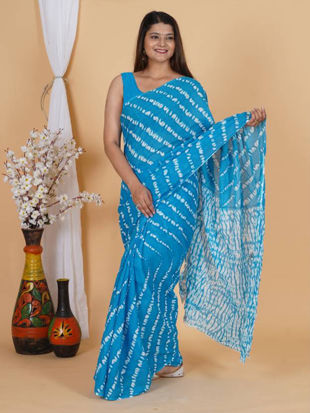 

NIKHILAM Tie and Dye Pure Cotton Bandhani Saree, Turquoise blue
