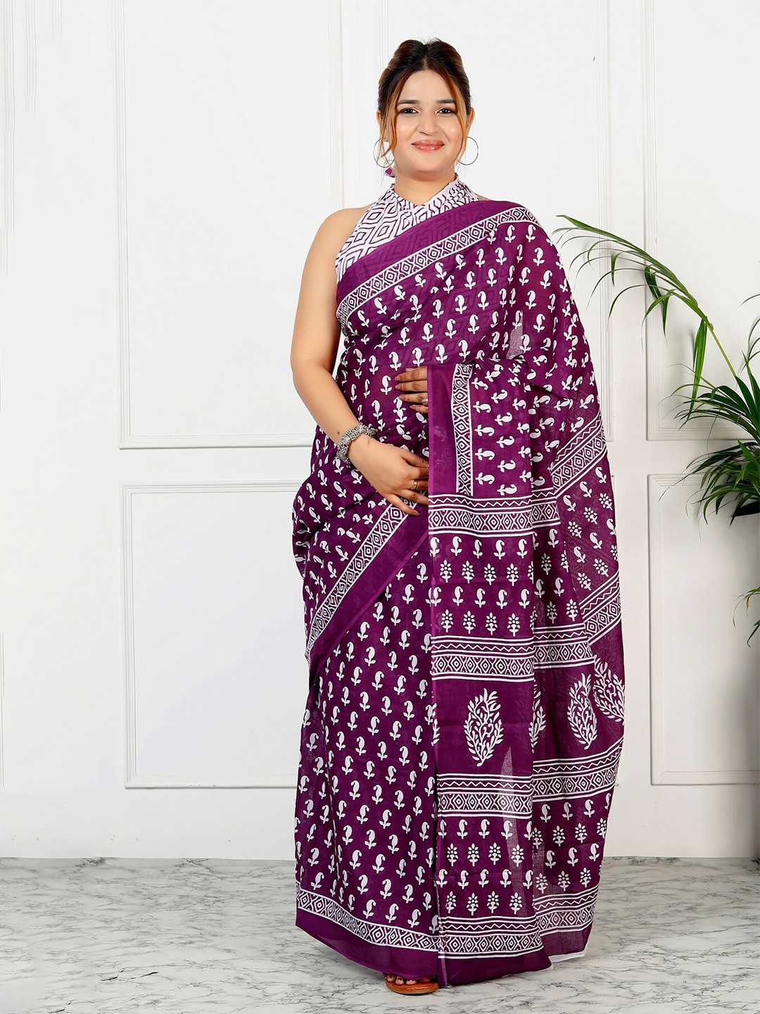 

NIKHILAM Ethnic Motifs Pure Cotton Ikat Saree, Lavender