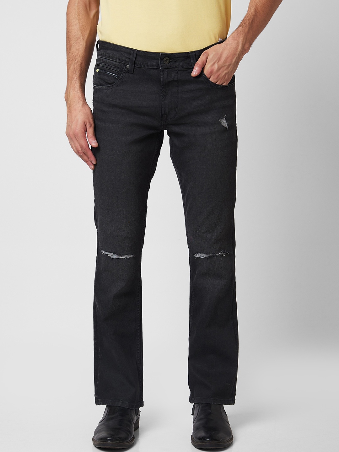 

SPYKAR Men Bootcut Mildly Distressed Cotton Jeans, Black