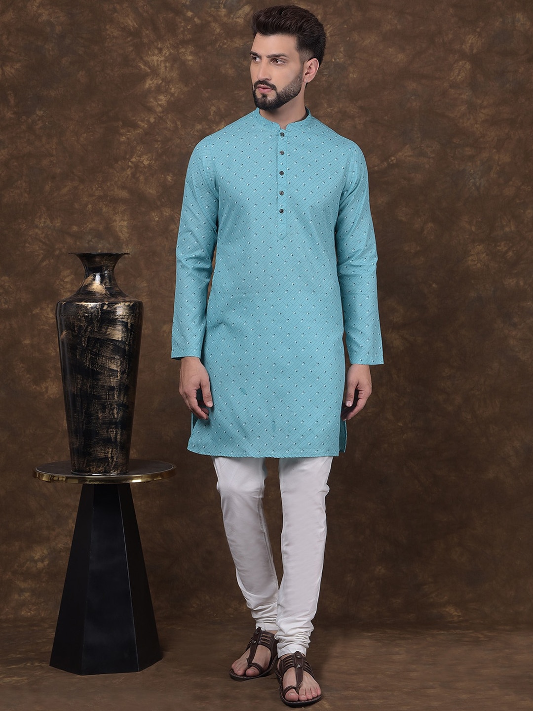 

DEYANN Men Printed Regular Pure Cotton Kurta with Churidar, Green
