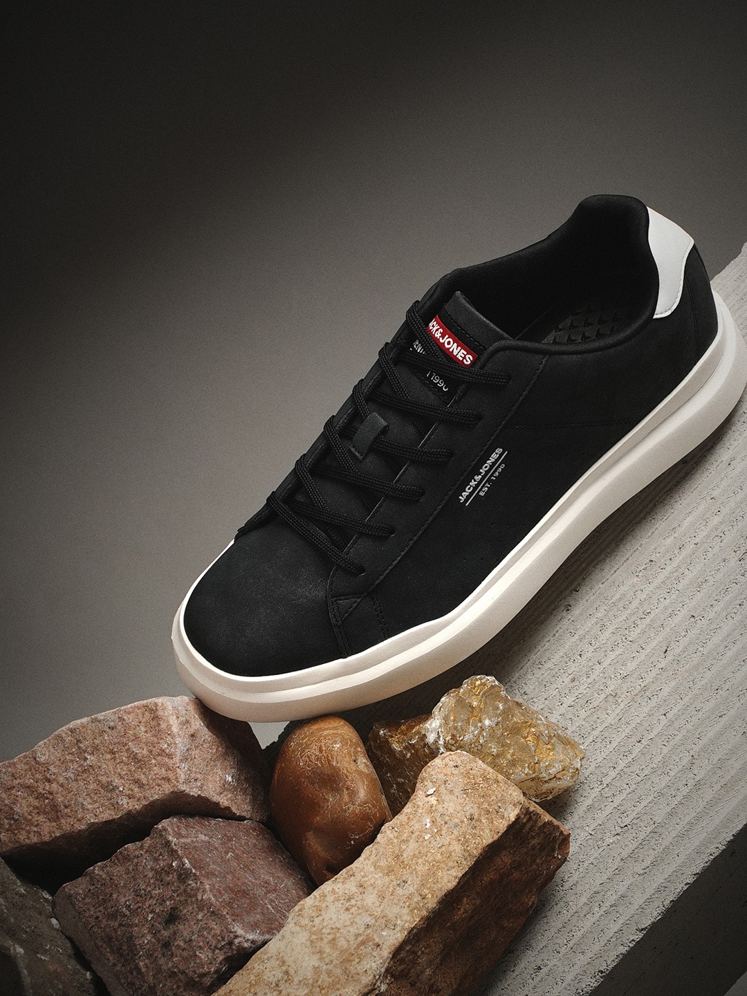 

Jack & Jones Men Woven Design PU Sneakers, Black