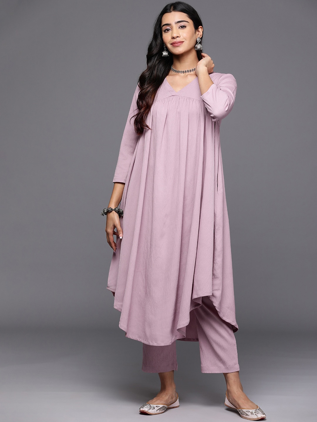 

Varanga V-Neck Tunic & Trouser, Pink