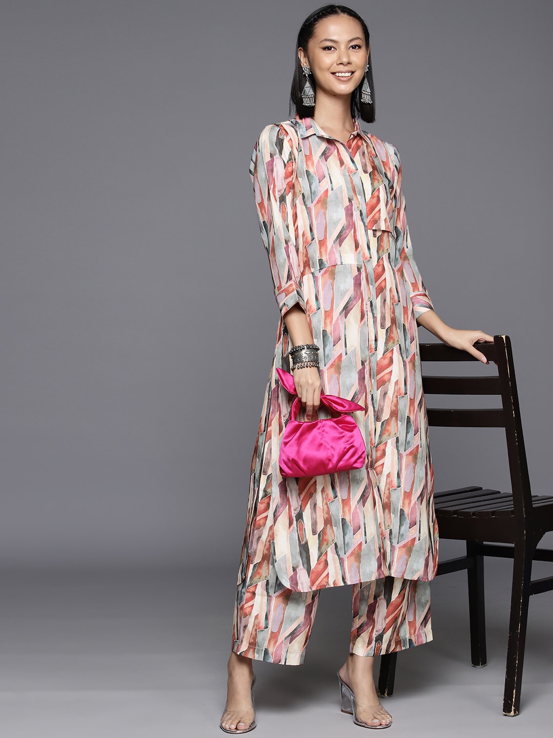 

Varanga Printed Shirt Collar Tunic With Flared Trouser, Pink