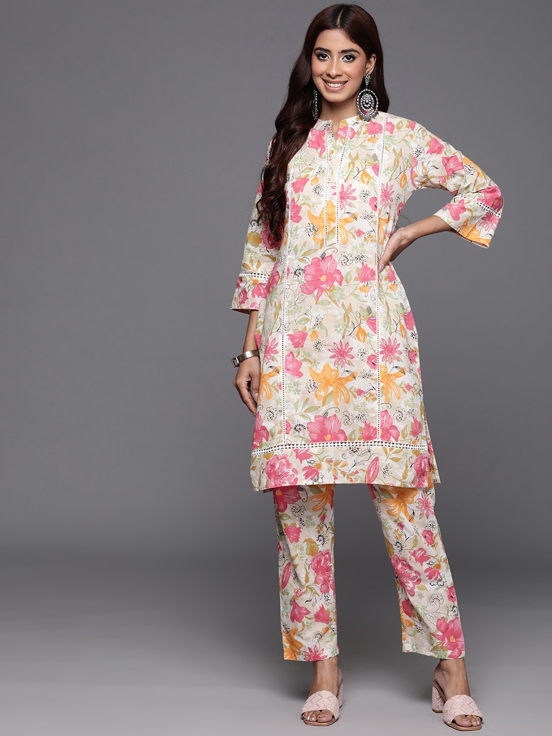 

Varanga Floral Printed Pure Cotton Straight Kurta with Palazzos, Off white