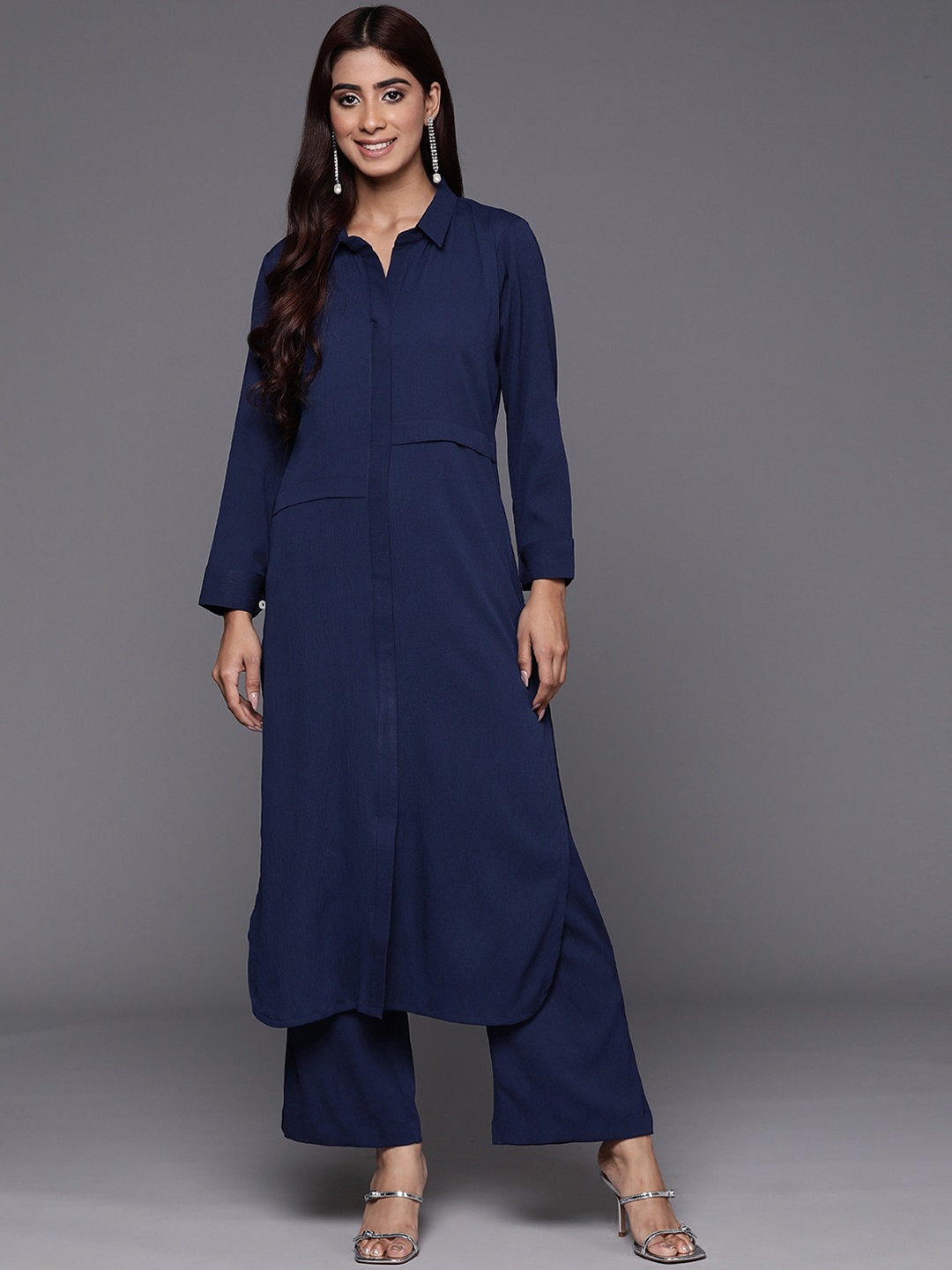 

Varanga Navy Blue Self Design Shirt Collar Longline Tunic With Trouser