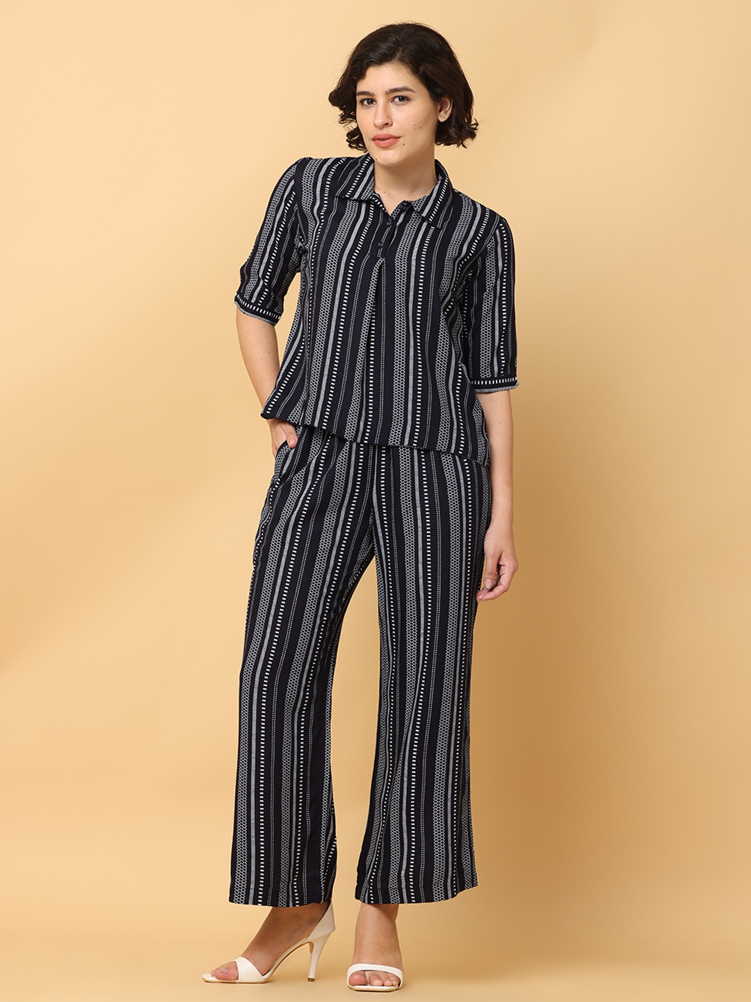 

BLACK & BLAH BLAH Relaxed Fit Stripes Printed Liva Monochrome Co-Ord (Set of 2)