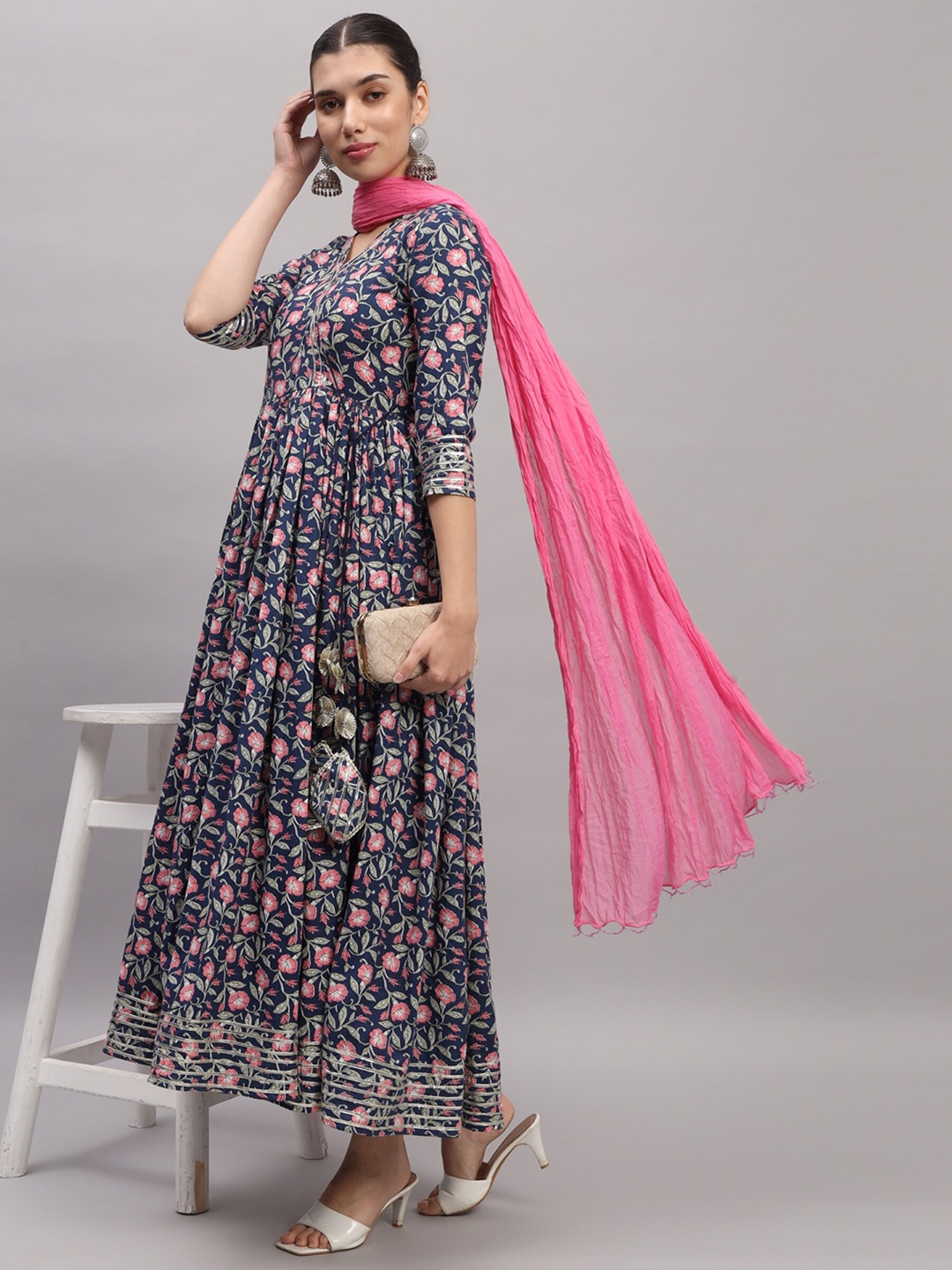 

Gujari Floral Printed Maxi Ethnic Dress With Dupatta, Blue