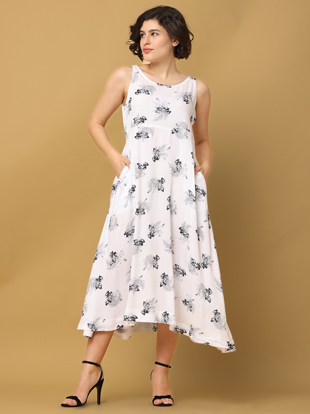 

BLACK & BLAH BLAH Relaxed Fit Floral Printed A-Line Liva Midi Dress, White