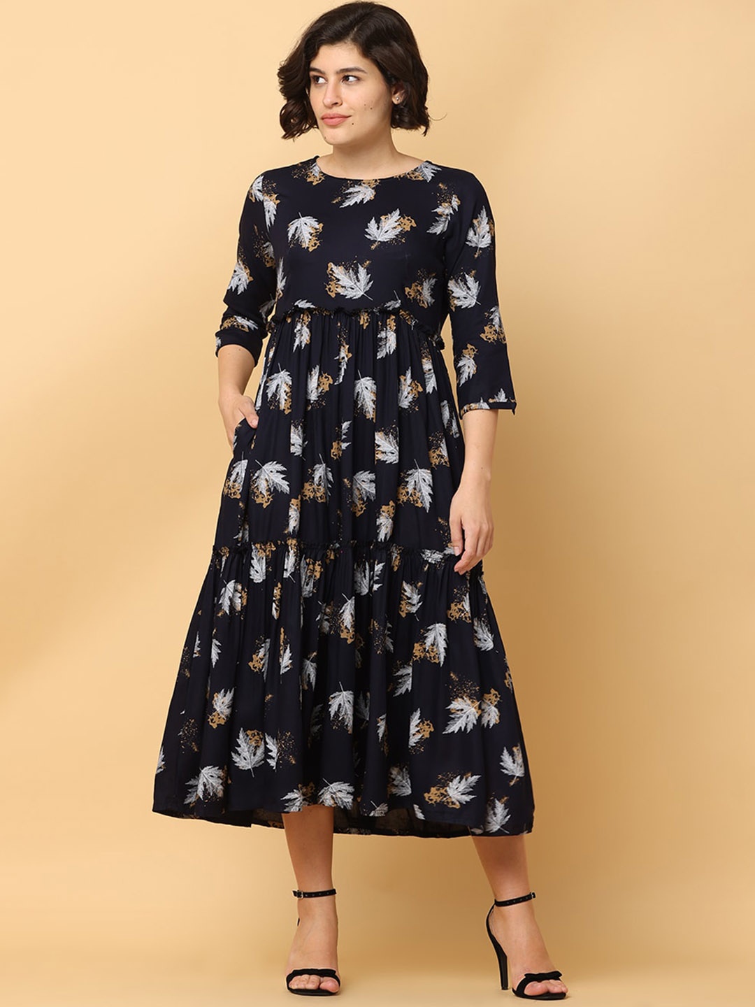 

BLACK & BLAH BLAH Relaxed Fit Floral Printed Flared Liva Monochrome Midi Dress
