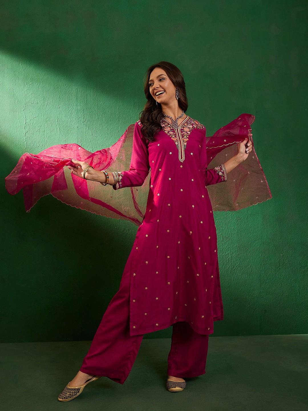 

Sangria Embroidered V-Neck Kurta With Trousers & Dupatta, Pink