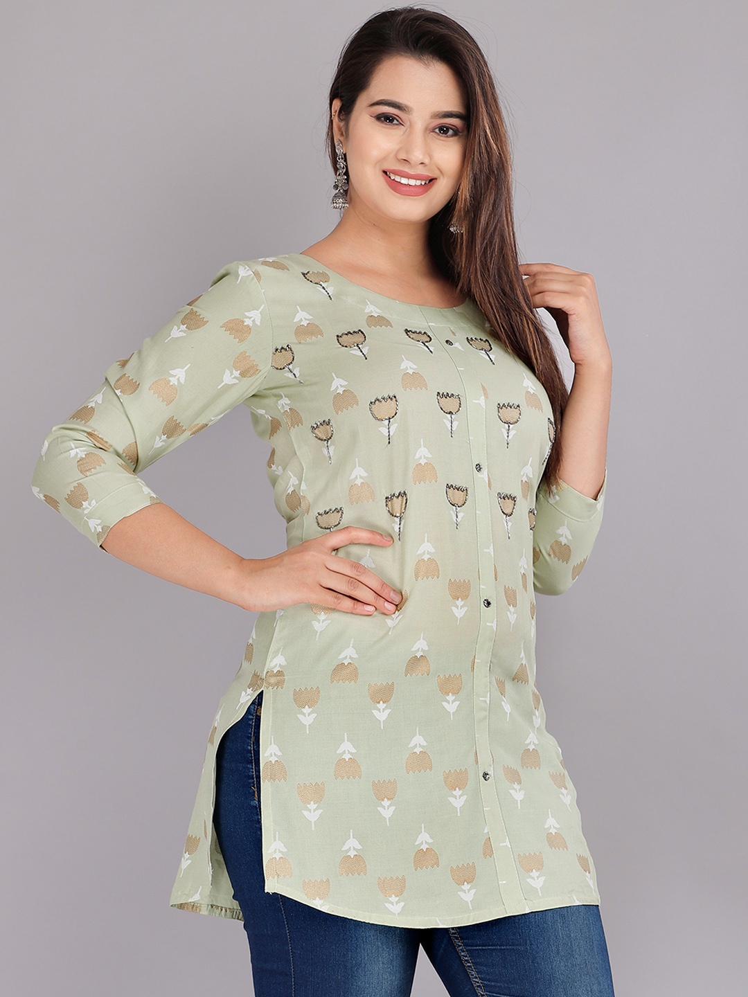 

HIGHLIGHT FASHION EXPORT Ethnic Motifs Printed Round Neck Beads & Stones A-Line Kurti, Green