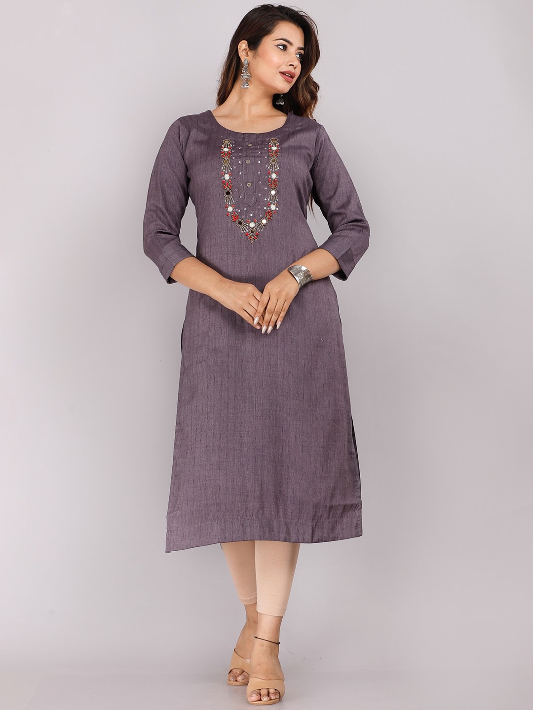 

HIGHLIGHT FASHION EXPORT Round Neck Thread Work Straight Kurta, Grey
