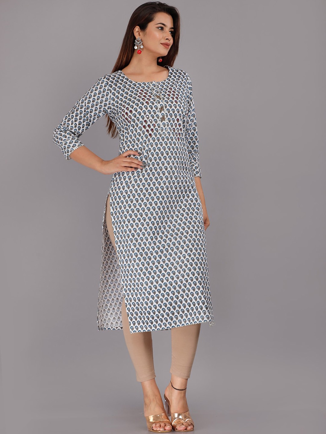

HIGHLIGHT FASHION EXPORT Floral Printed Round Neck Mirror Work Kurta, Blue
