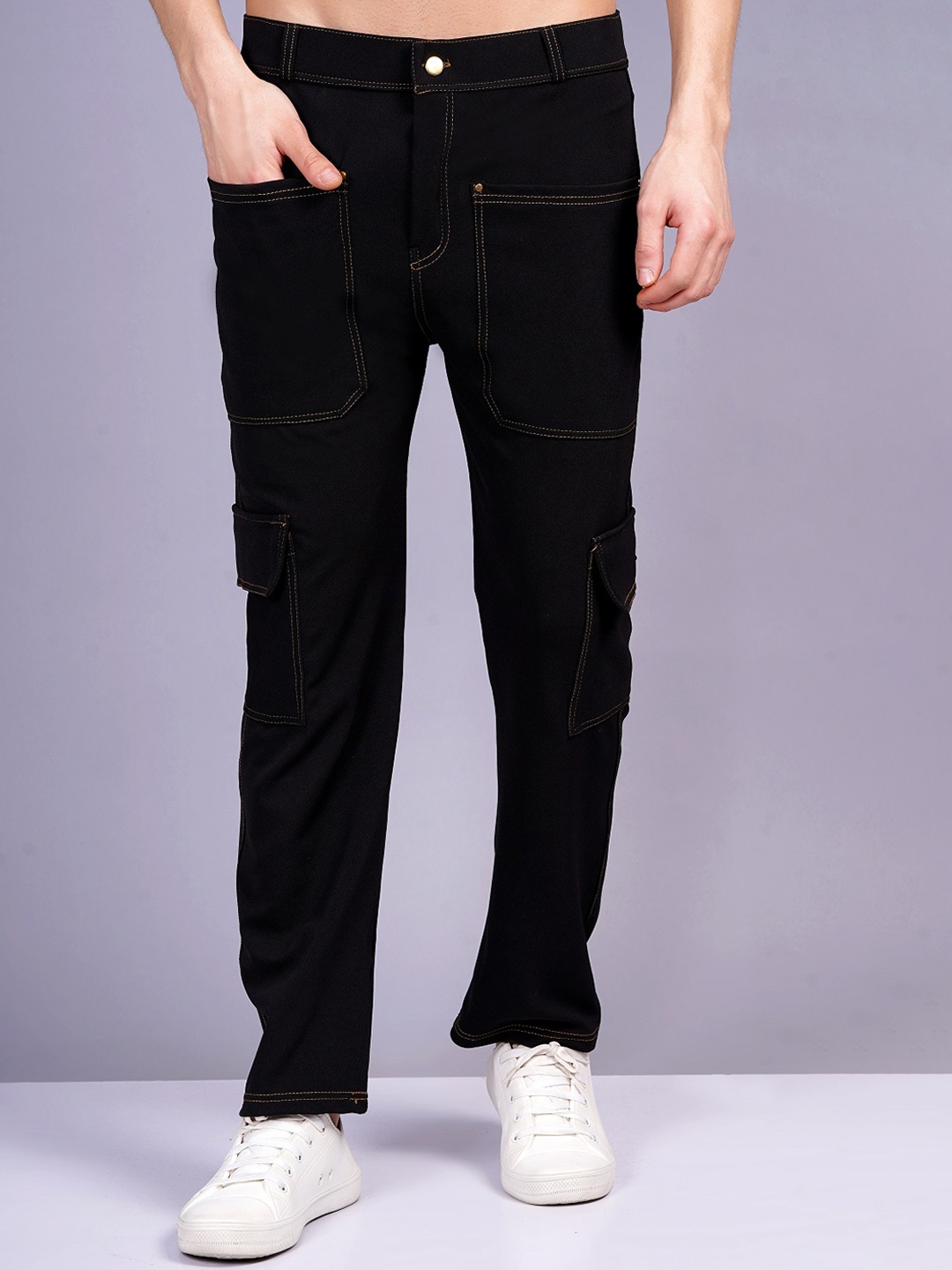 

WE PERFECT Men Relaxed Cargos Trouser, Black