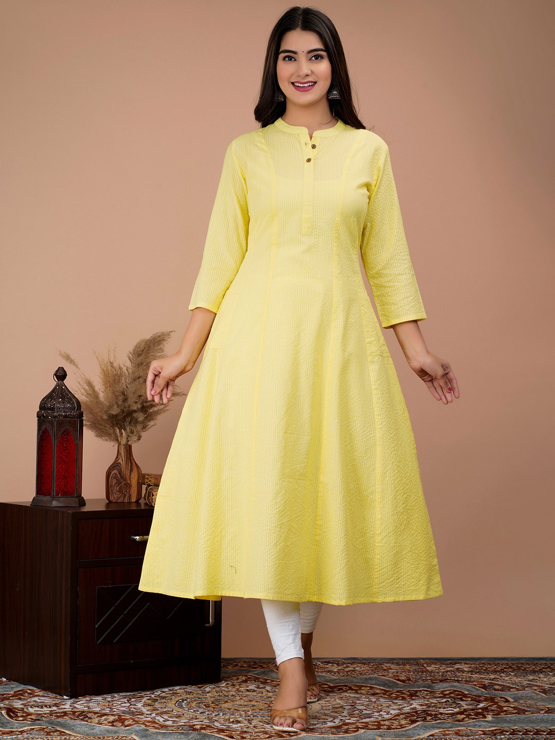 

SIDDHANAM Mandarin Collar Pure Cotton Panelled A-Line Kurta, Yellow