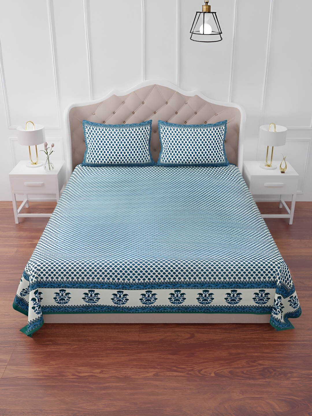 

The Craft Monk Blue & White Floral King Bedsheet with 2 Pillow Covers