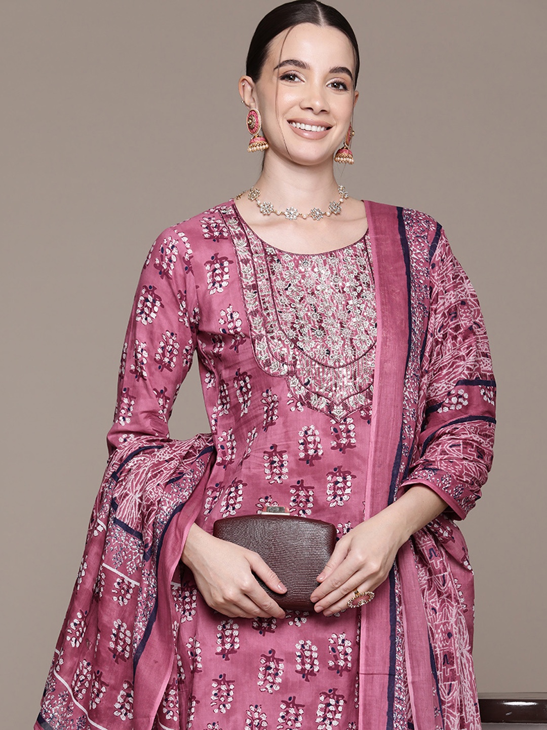 

Readiprint Fashions Floral Printed Sequinned Pure Cotton Kurta with Trousers & Dupatta, Pink