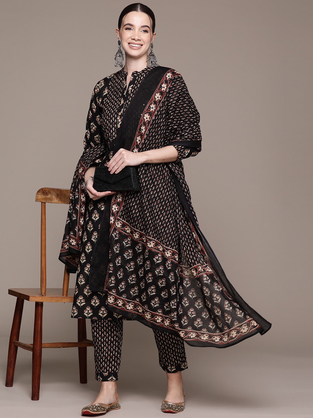 

Readiprint Floral Printed Mirror Work Pure Cotton Kurta with Trousers & Dupatta, Black