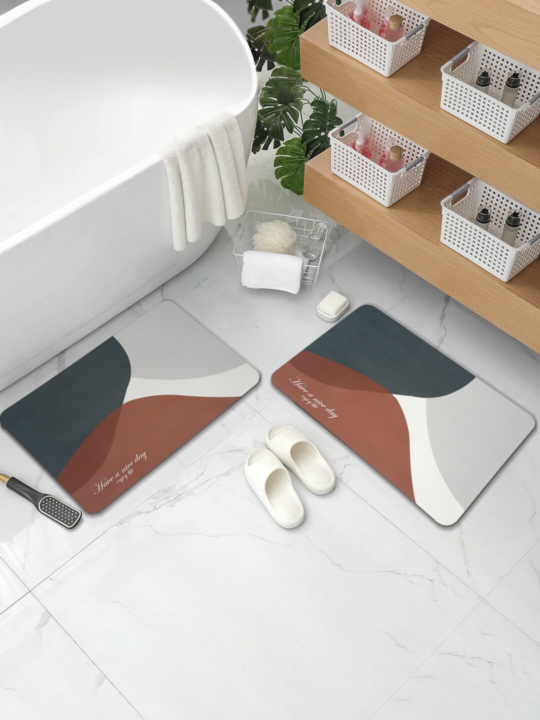 

Aura 2-Pcs Brown & White Abstract Printed Water Absorbent Bath Rugs, Grey