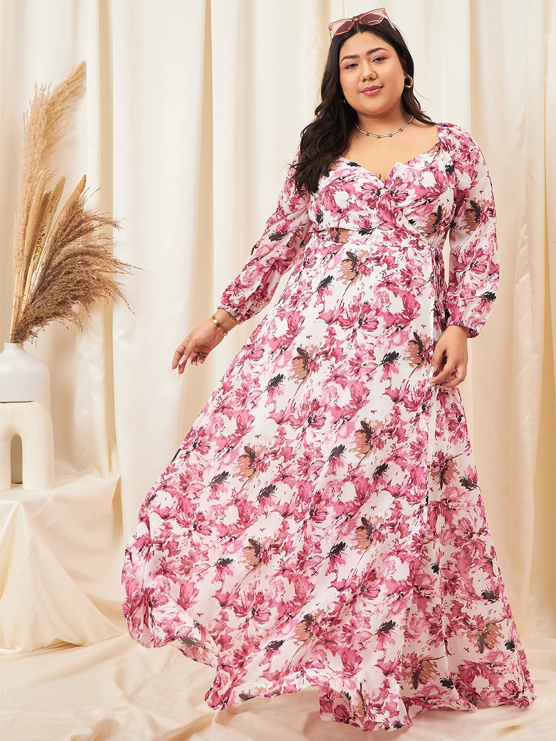 Berrylush Curve Floral Printed Georgette Maxi Dress, Pink