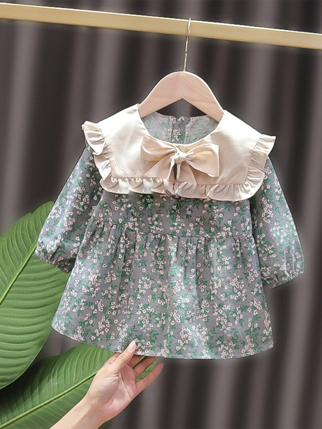 

INCLUD Girls Floral Print Cotton Peter Pan Collar Puff Sleeve A-Line Dress, Green
