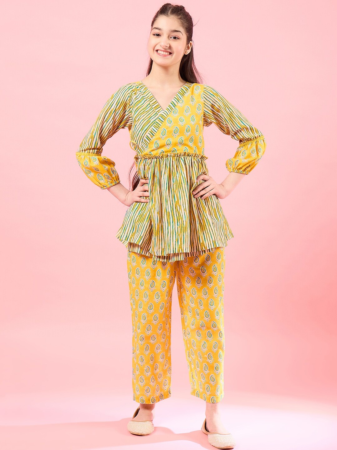 

pspeaches Girls Checked Pyjamas, Yellow