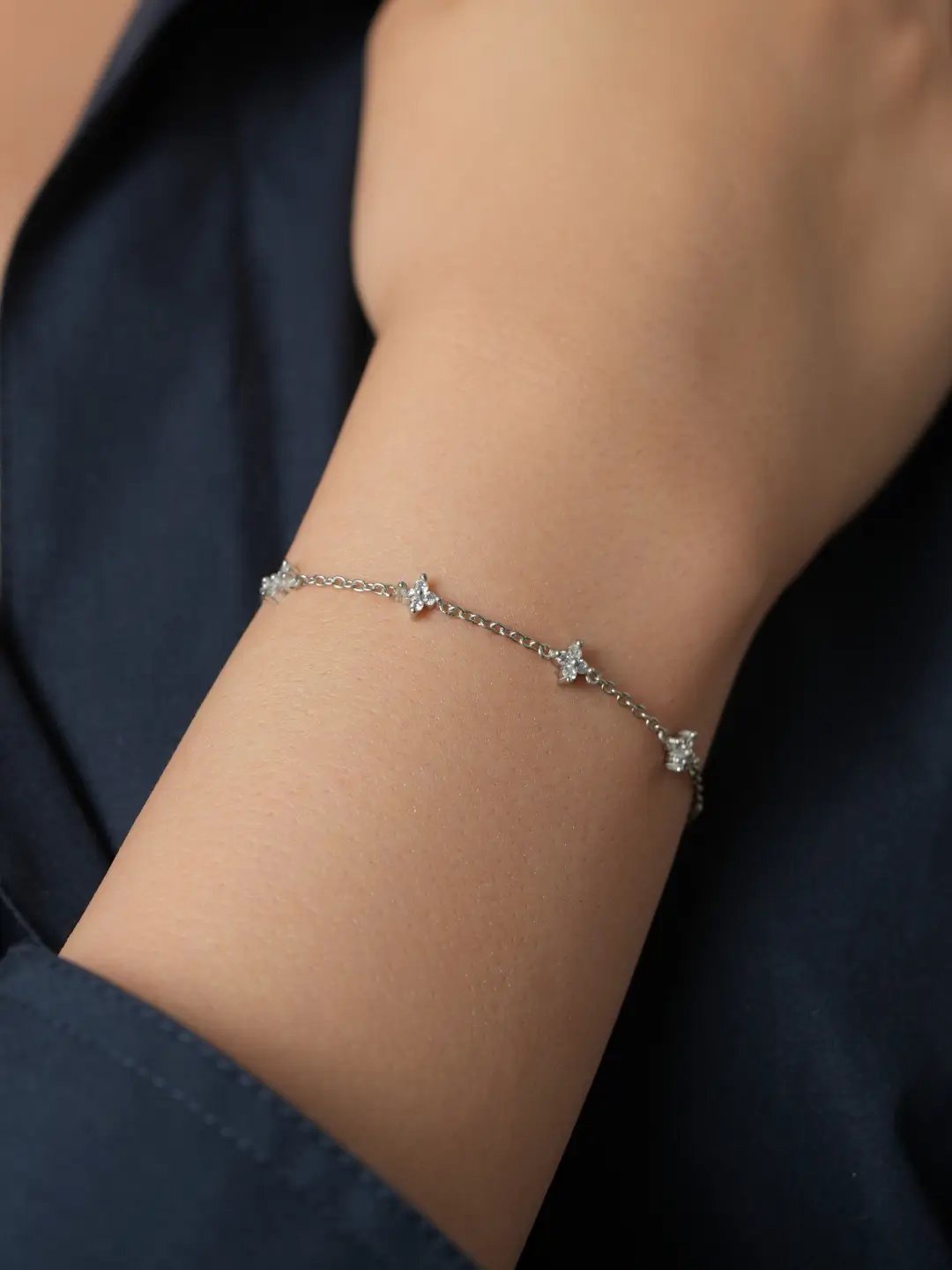 

Mabel Rhodium-Plated Cubic Zirconia-Studded 92.5 Sterling Silver Charm Bracelet