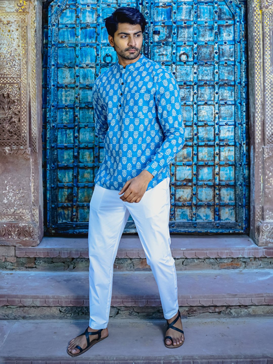 

Be Desi Ethnic Motif Printed Short Kurta, Blue