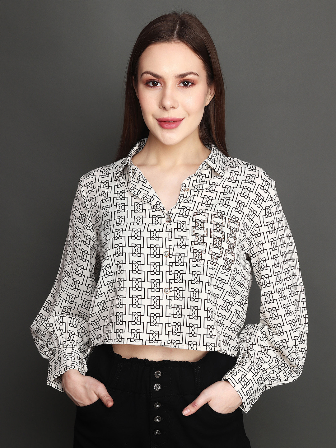 

Albion Geometric Print Shirt Style Crop Top, White