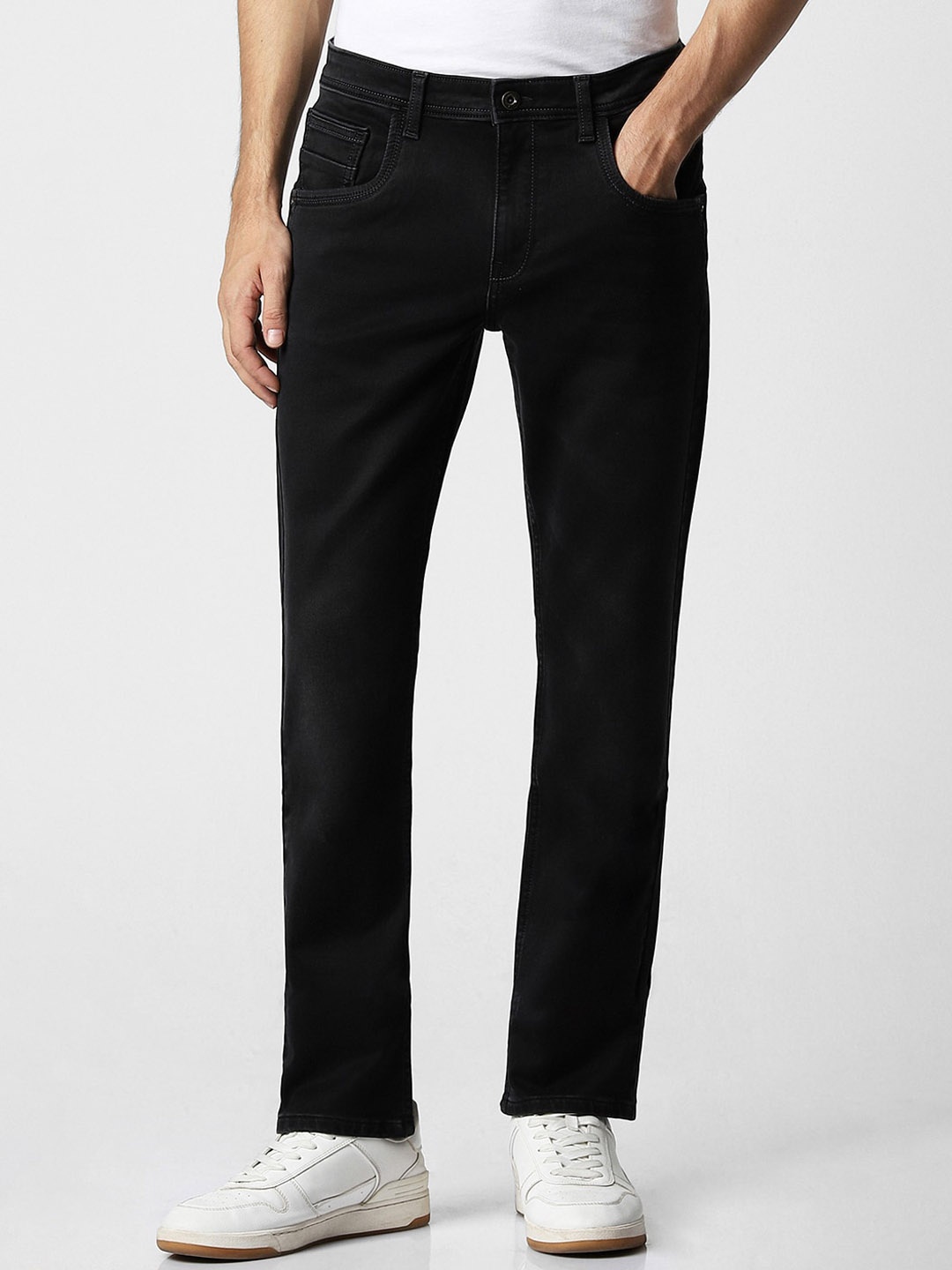 

VAN HEUSEN DENIM LABS Men Slim Fit Clean Look Stretchable Jeans, Black