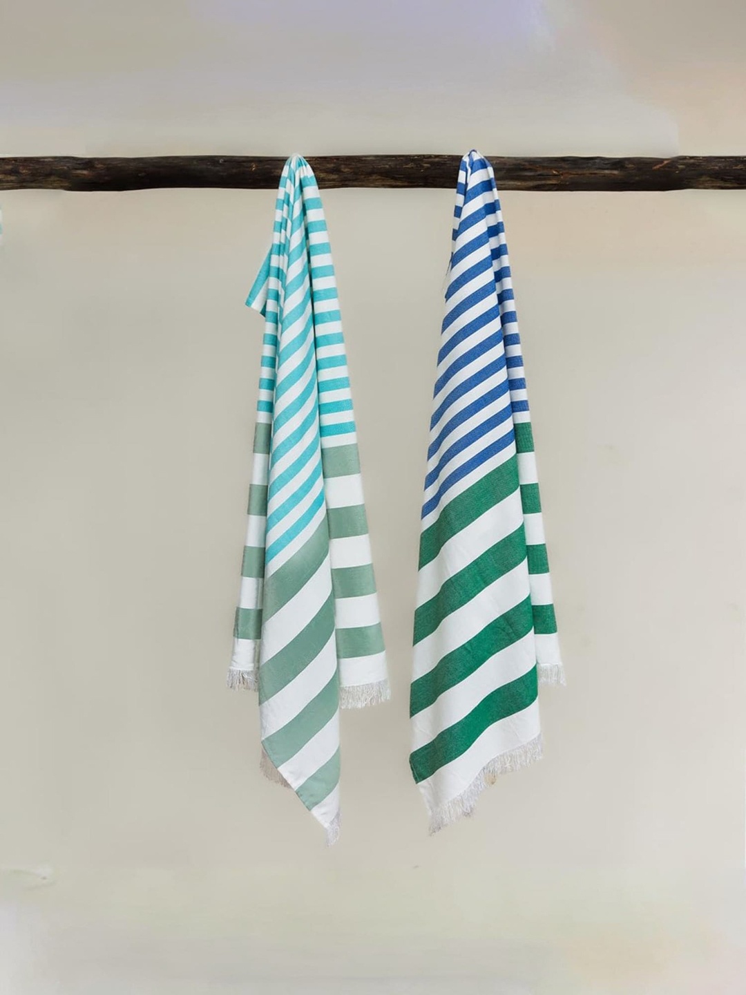 

MUSH Turquoise Blue & Green 2 Pieces Striped Bamboo 250 GSM Bath Towels