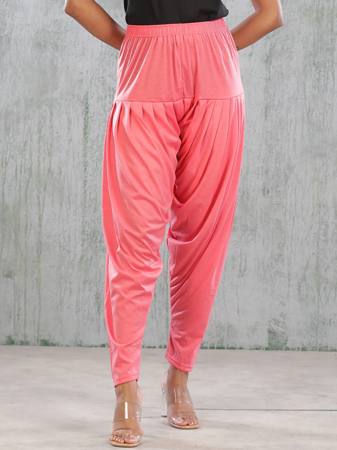 

BAESD Women High-Rise Loose-Fit Patiala, Rose