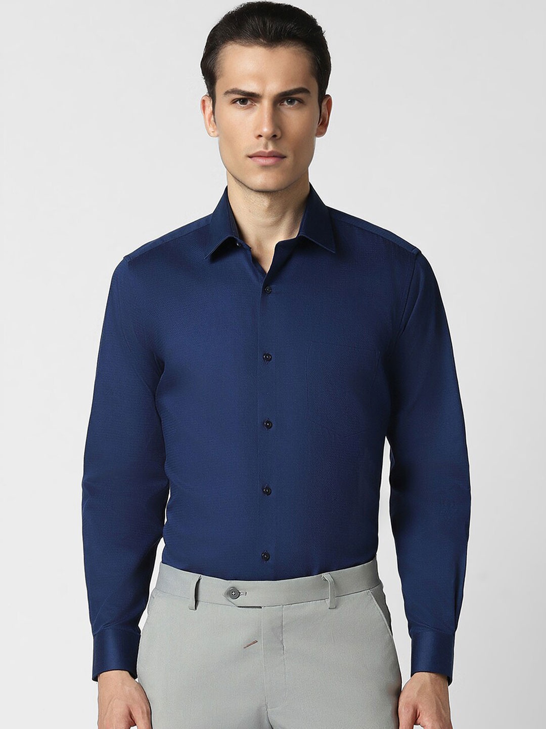 

Van Heusen Cotton Spread Collar Long Sleeves Opaque Casual Shirt, Navy blue