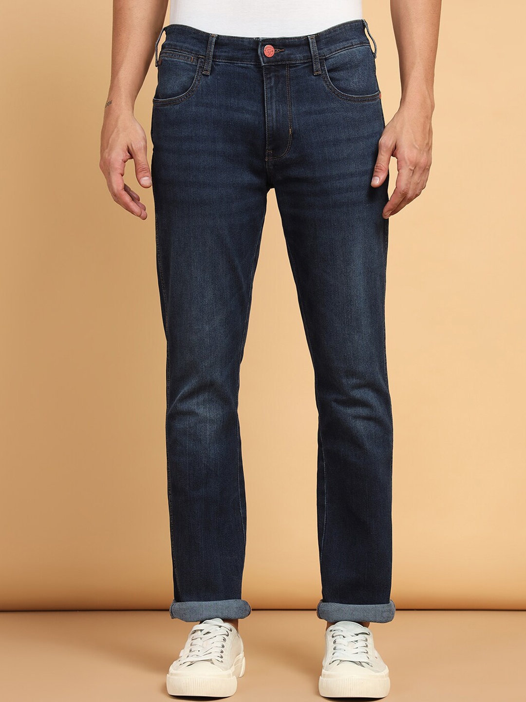 

Wrangler Men Millard Light Fade Stretchable Jeans, Blue