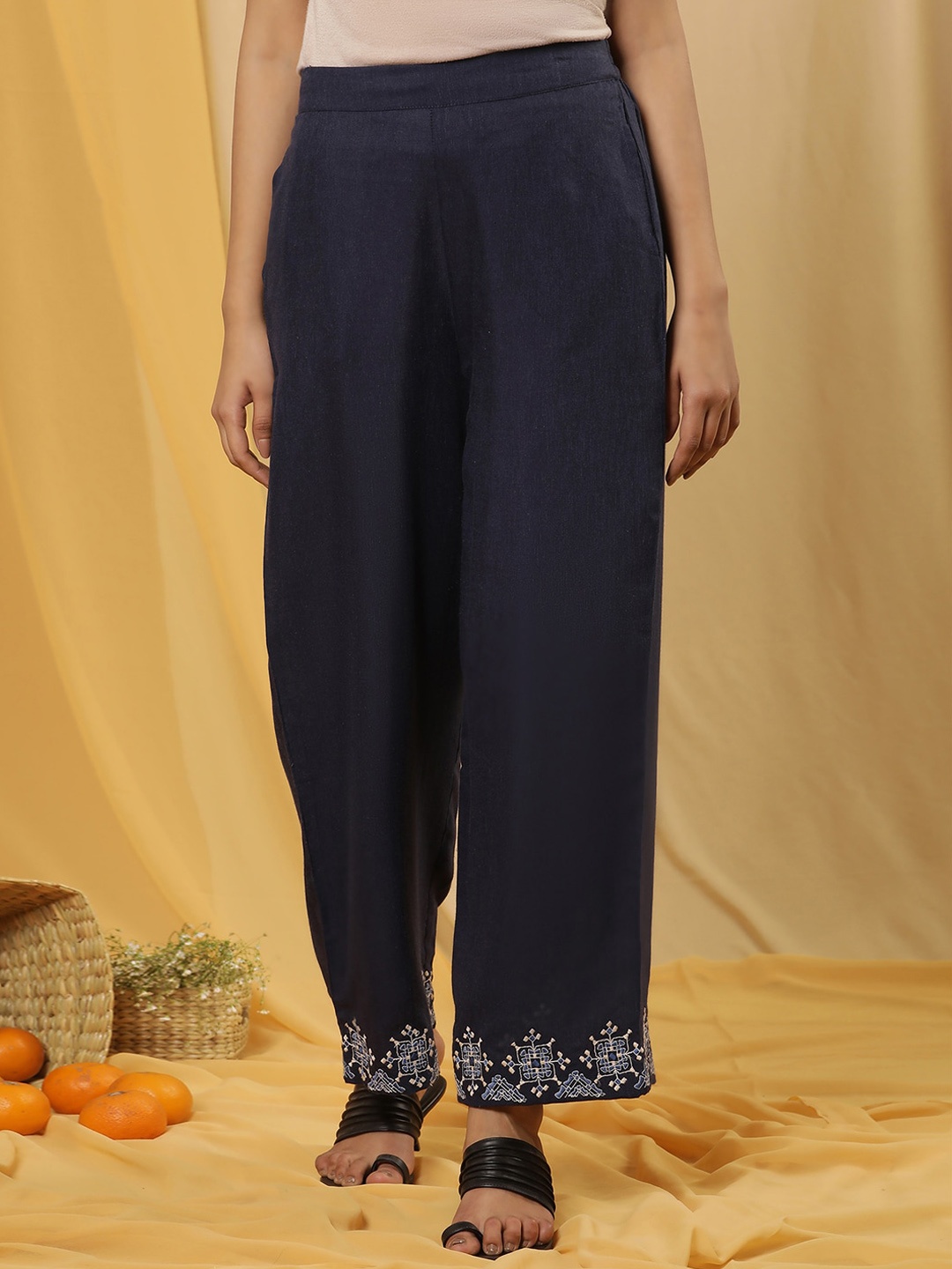 

W Women Mid-Rise Parallel Ethnic Trousers, Blue