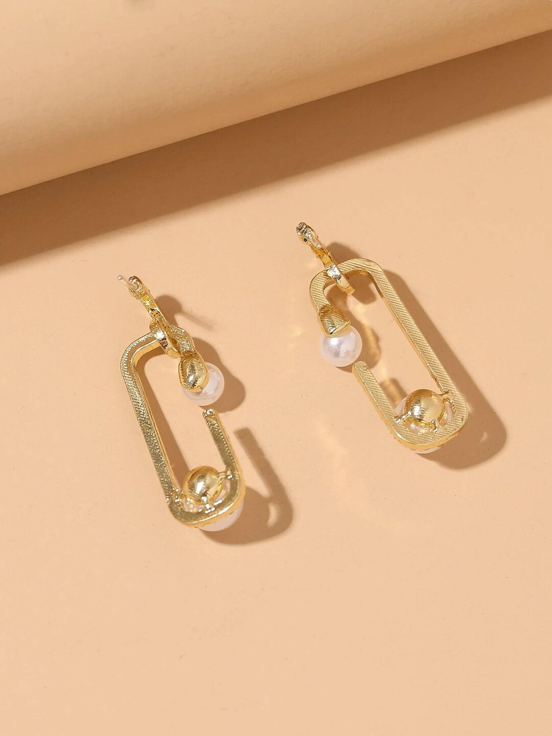 

FIMBUL Gold-Plated Geometric Stainless Steel Half Hoop Earrings