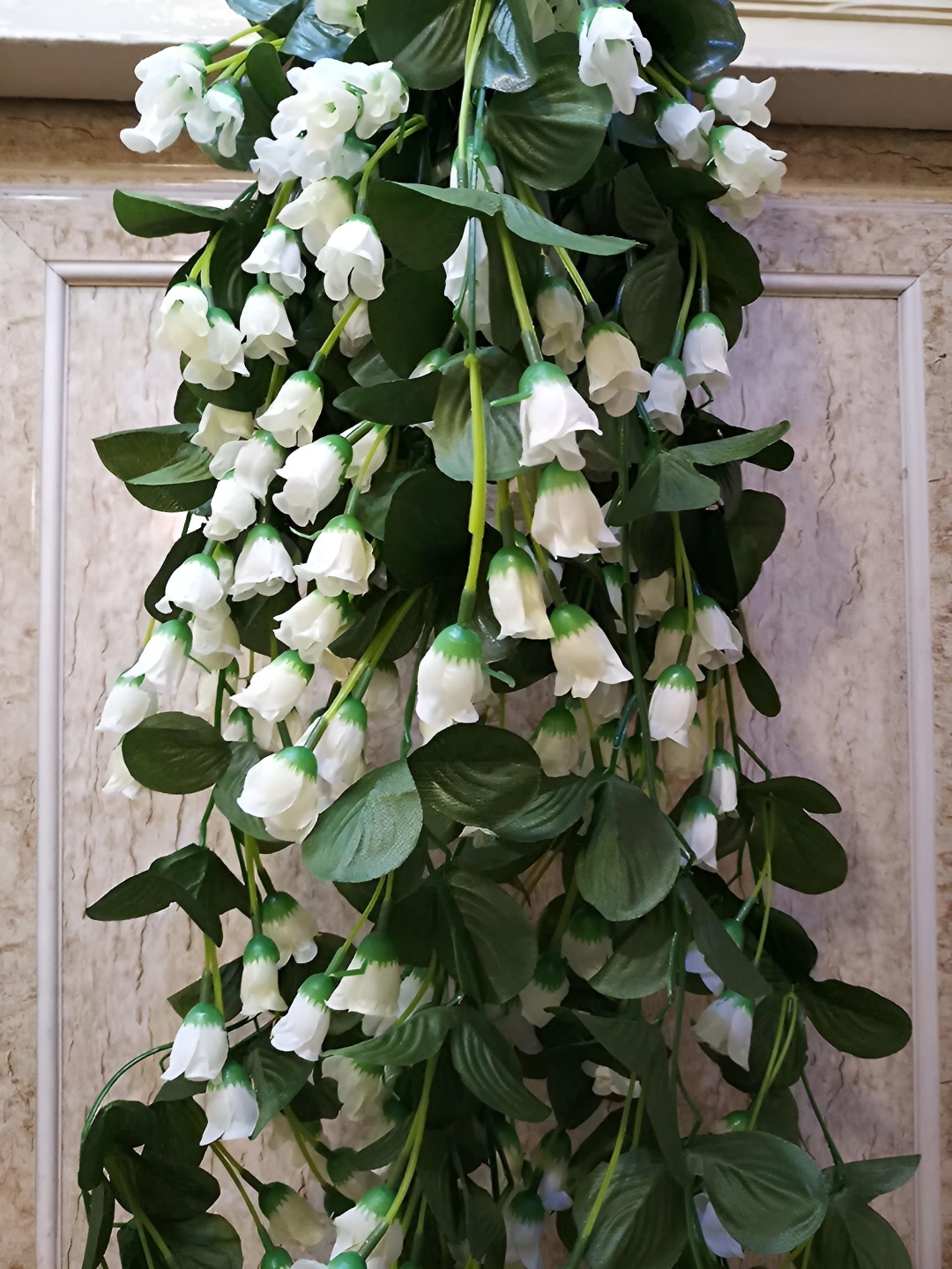 

WELL ART GALLERY White Orchid Artificial Flower