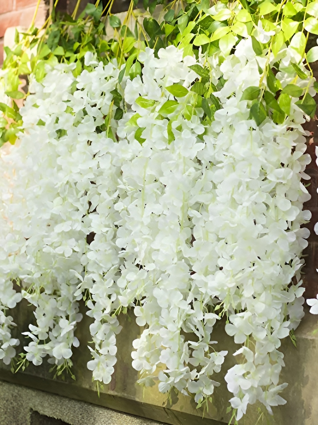 

WELL ART GALLERY White & Green 12 Pieces Hanging Blossom Artificial Flowers