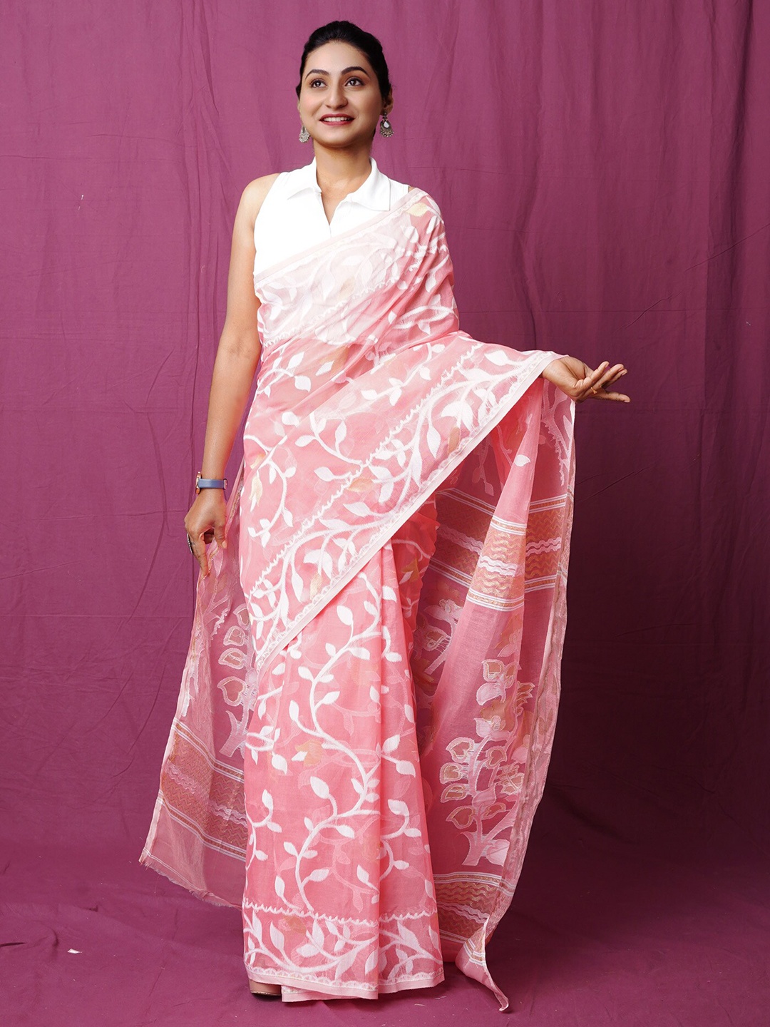 

Unnati Silks Ethnic Motifs Pure Cotton Handloom Jamdani Saree, Pink
